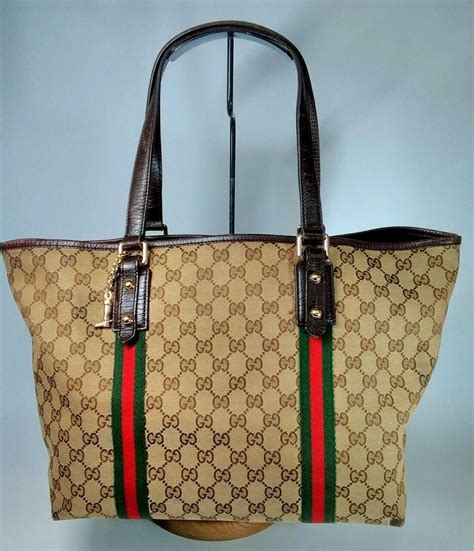 gucci sherry line tote bag.